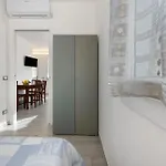 Marina - Libeccio 30m Mare Apartmán *
