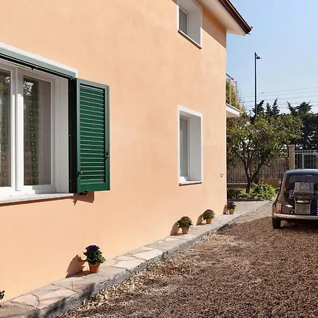 Marina - Libeccio 30m Mare Apartment