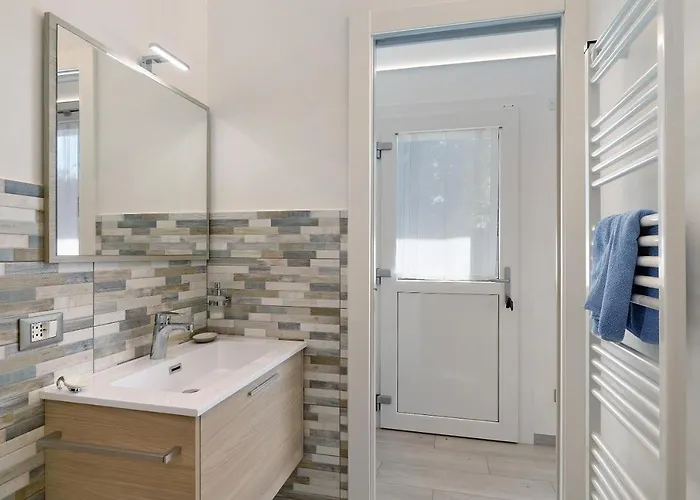 Marina - Libeccio 30m Mare Appartamento *